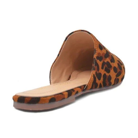 Women's Leopard Printed Close Toe Mules - Picture 3 of 4